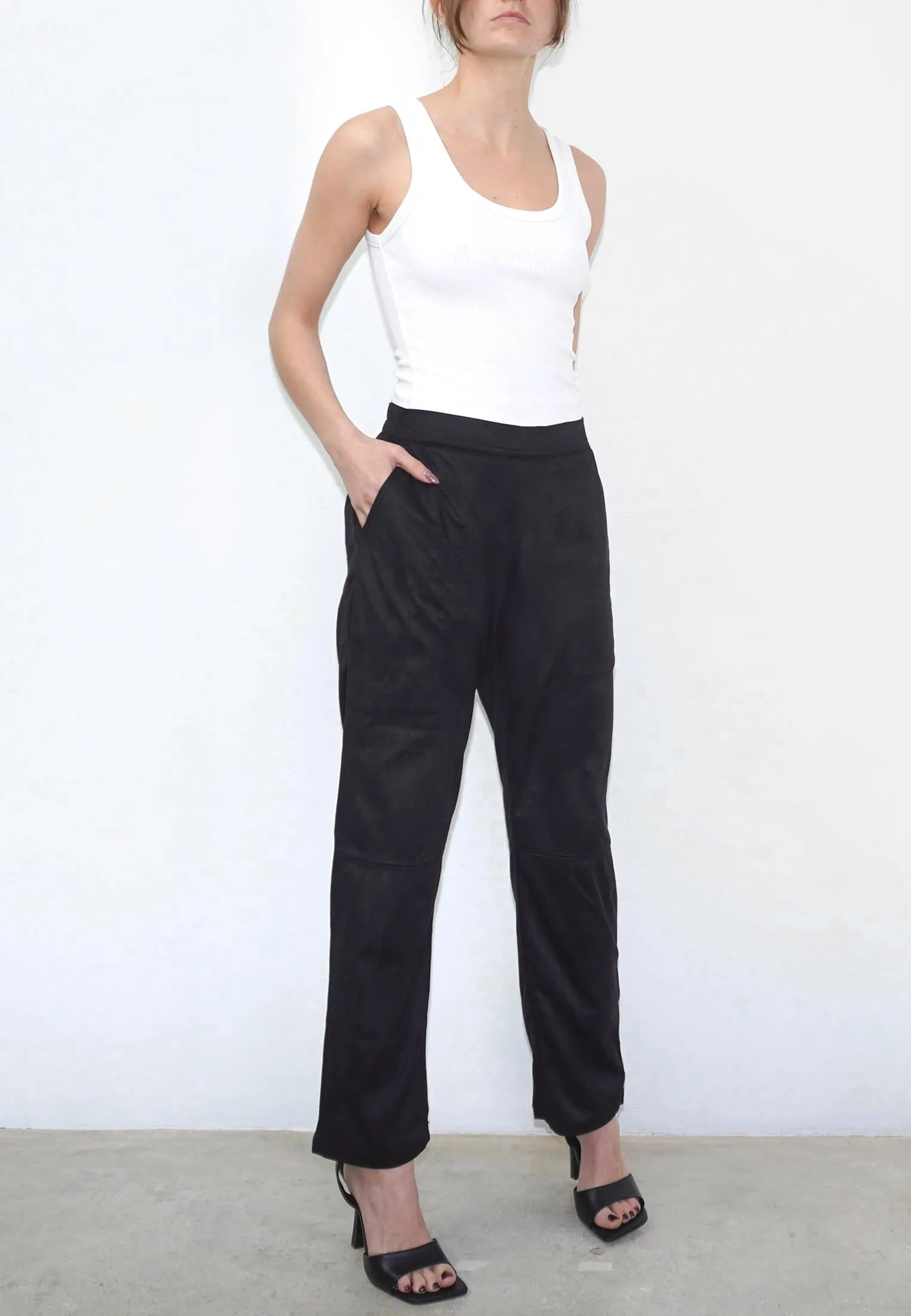 EON TROUSERS JET BLACK