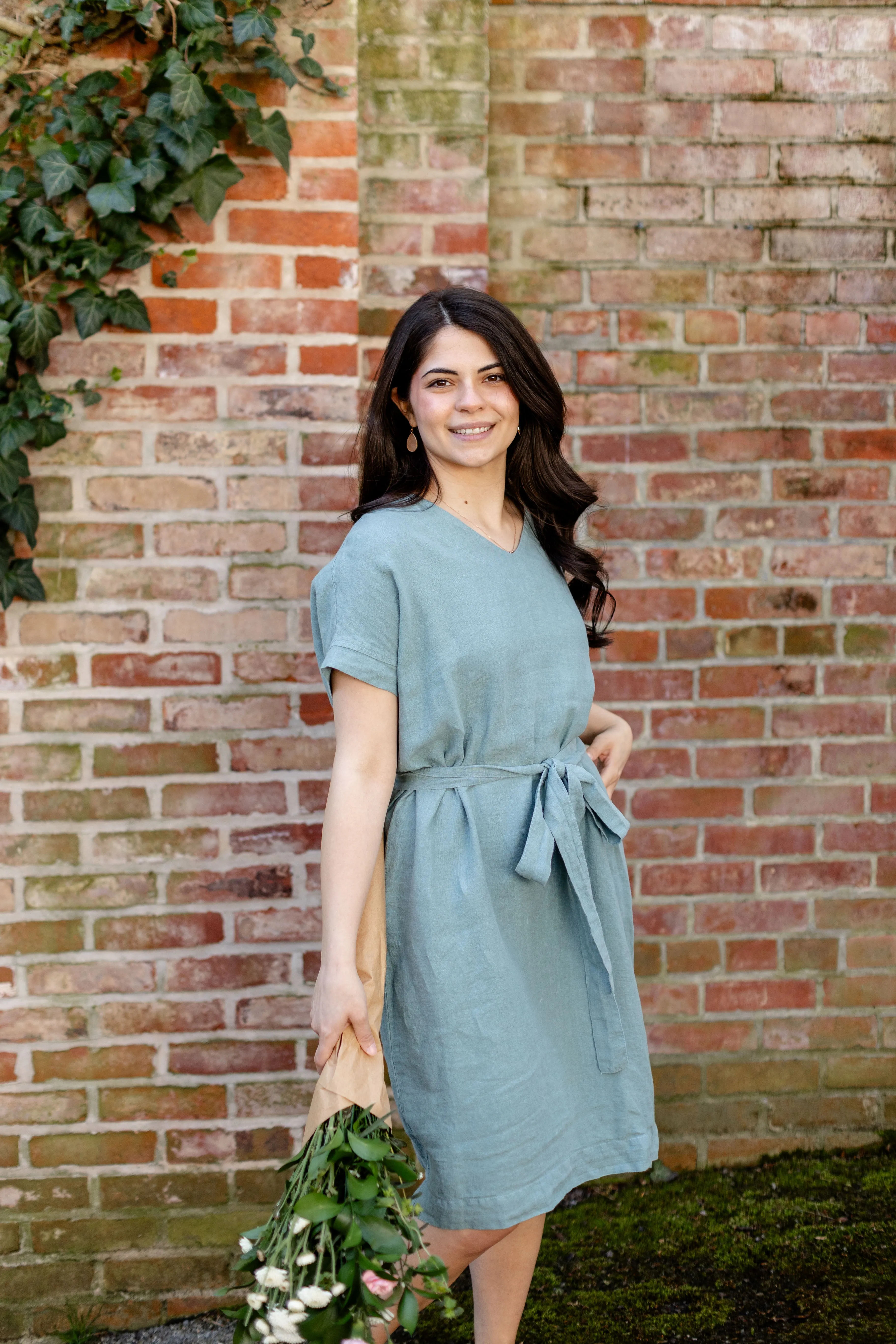 'Harmony' Organic Linen Shift Dress in Bay Green