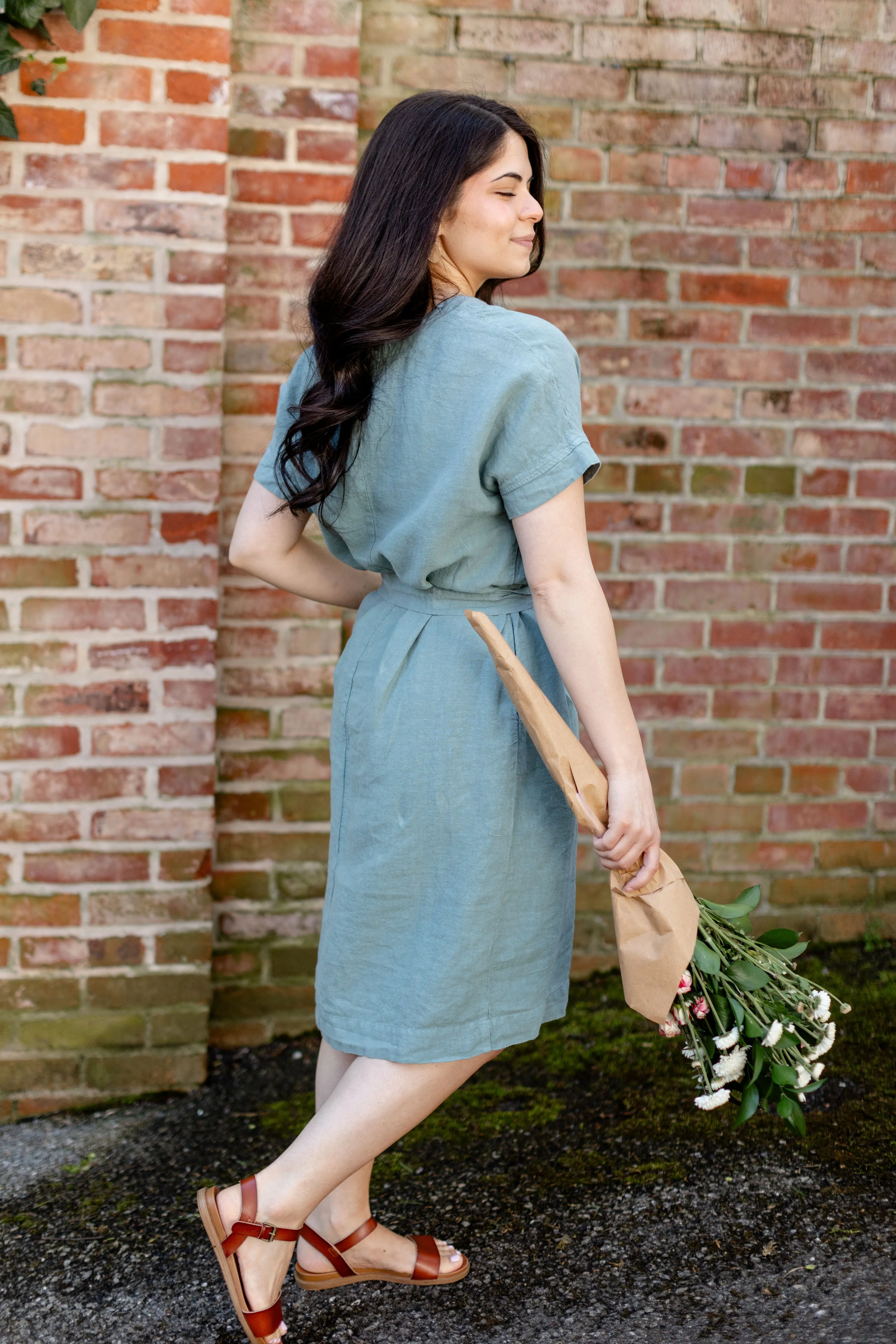 'Harmony' Organic Linen Shift Dress in Bay Green