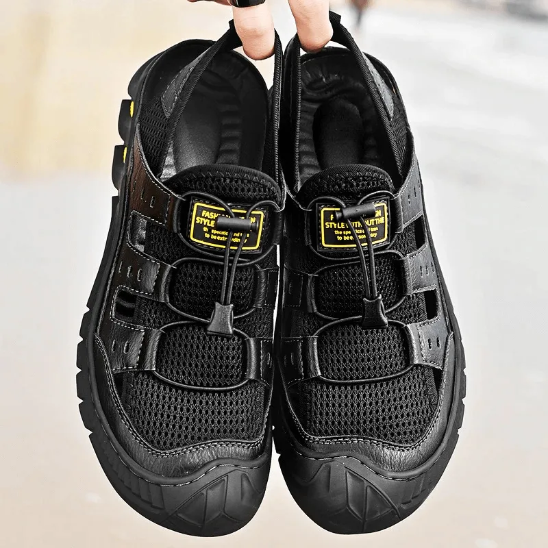 Hollow-Out Breathable Mesh Sandals with Wear-Resistance Rubber Sole - SF0699