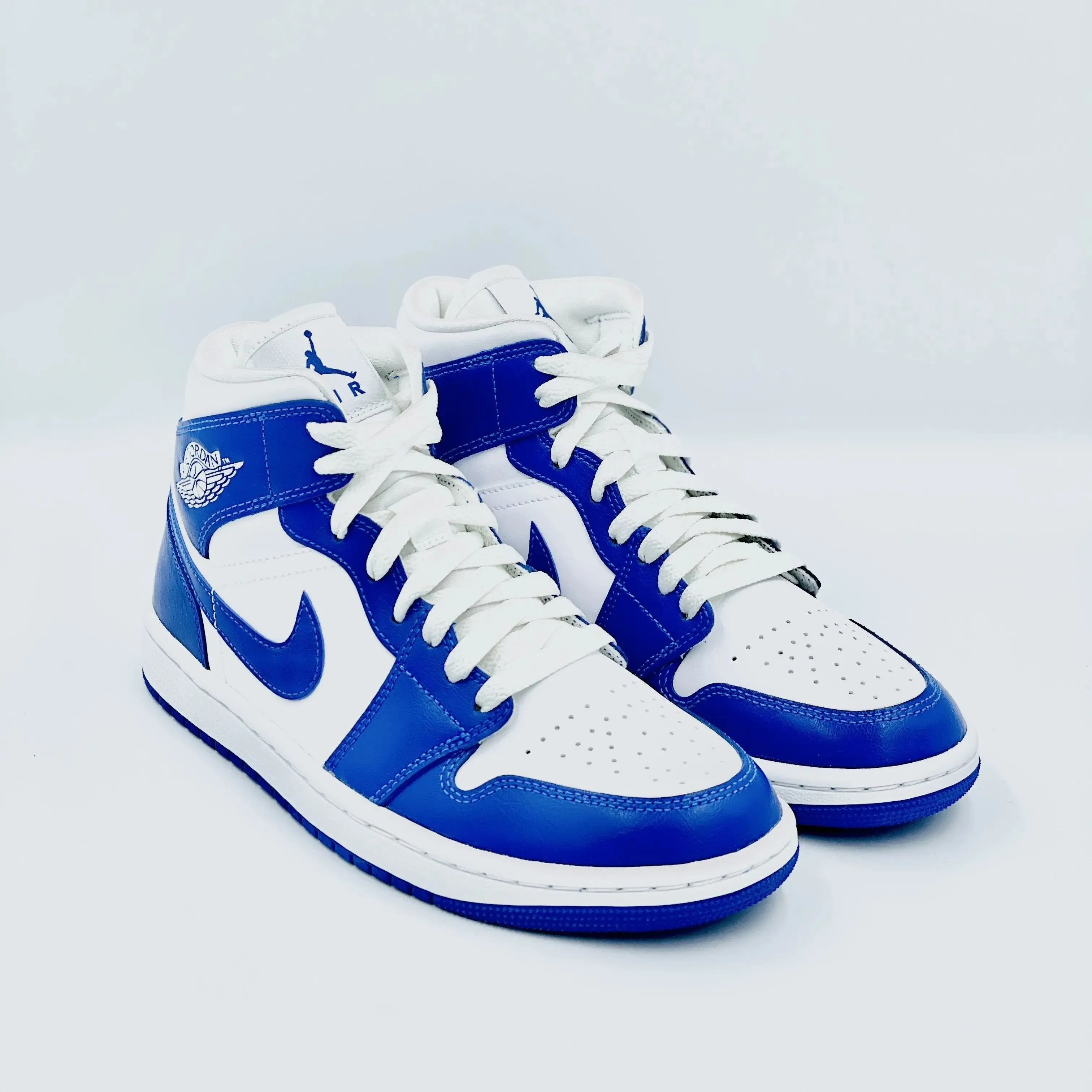 Jordan 1 Mid Kentucky