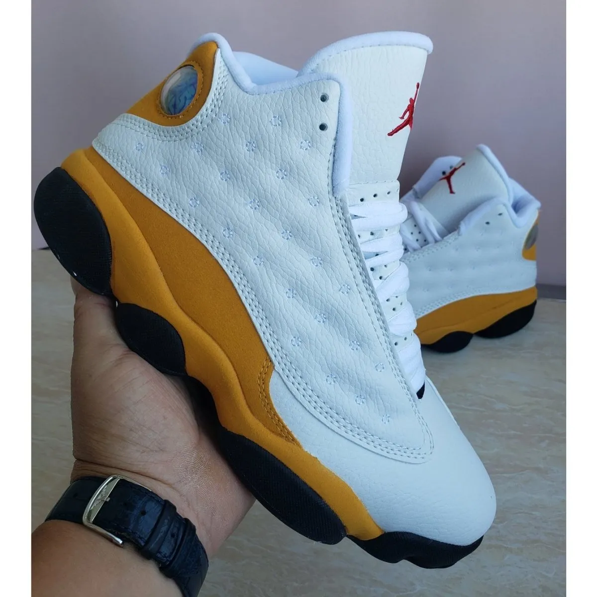 JORDAN 13 RETRO x WHITE ORANGE