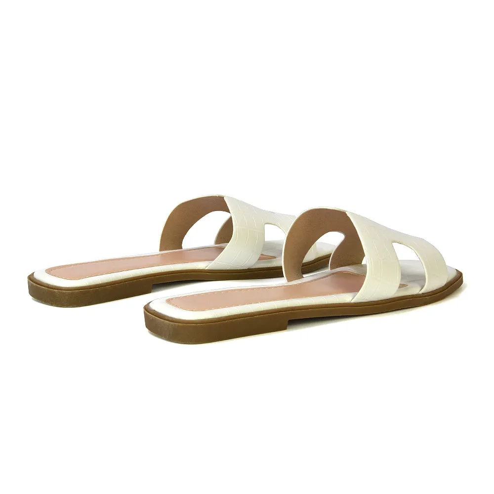 Leanna Cut Out Slip On Flat Sandals Sliders in Gold