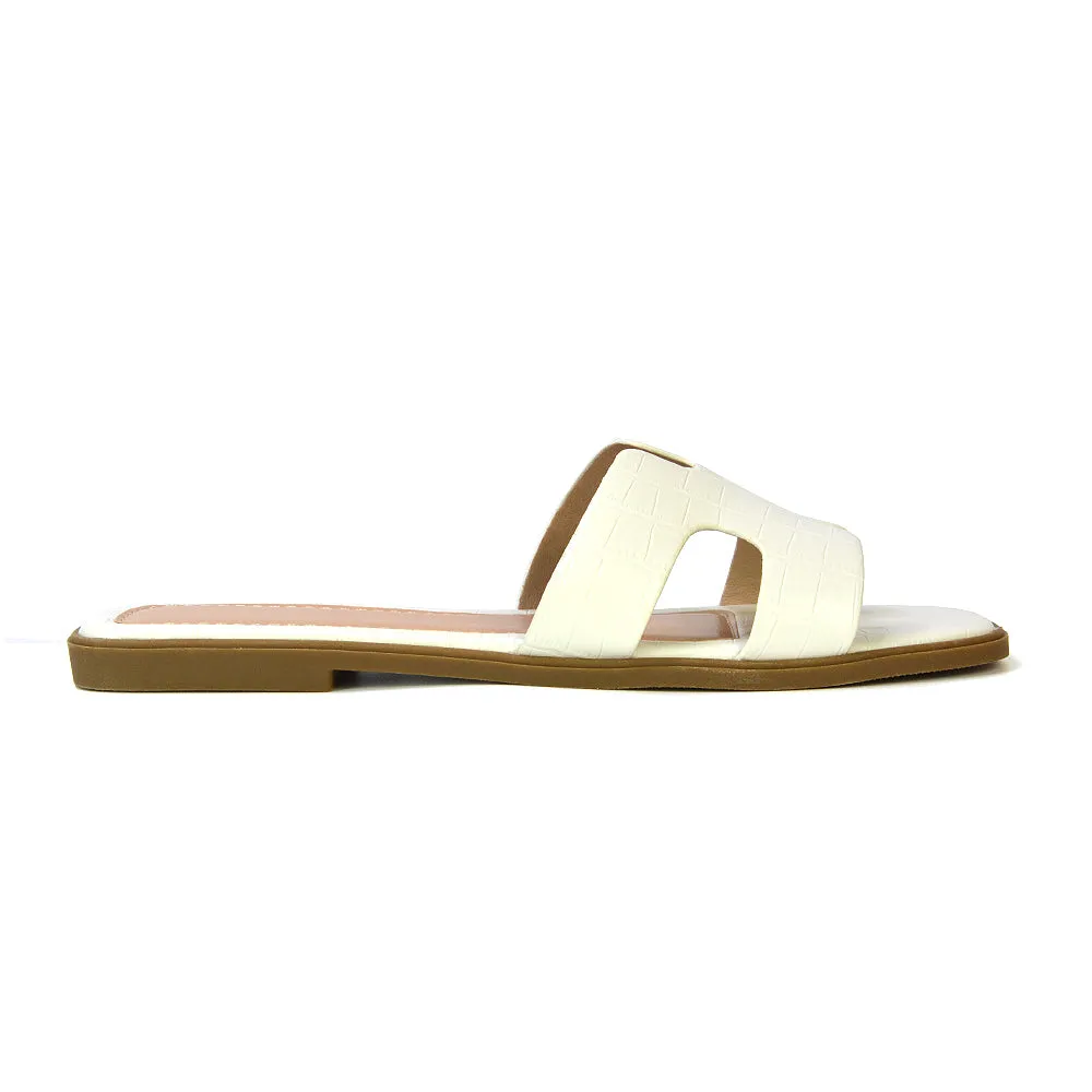 Leanna Cut Out Slip On Flat Sandals Sliders in Gold