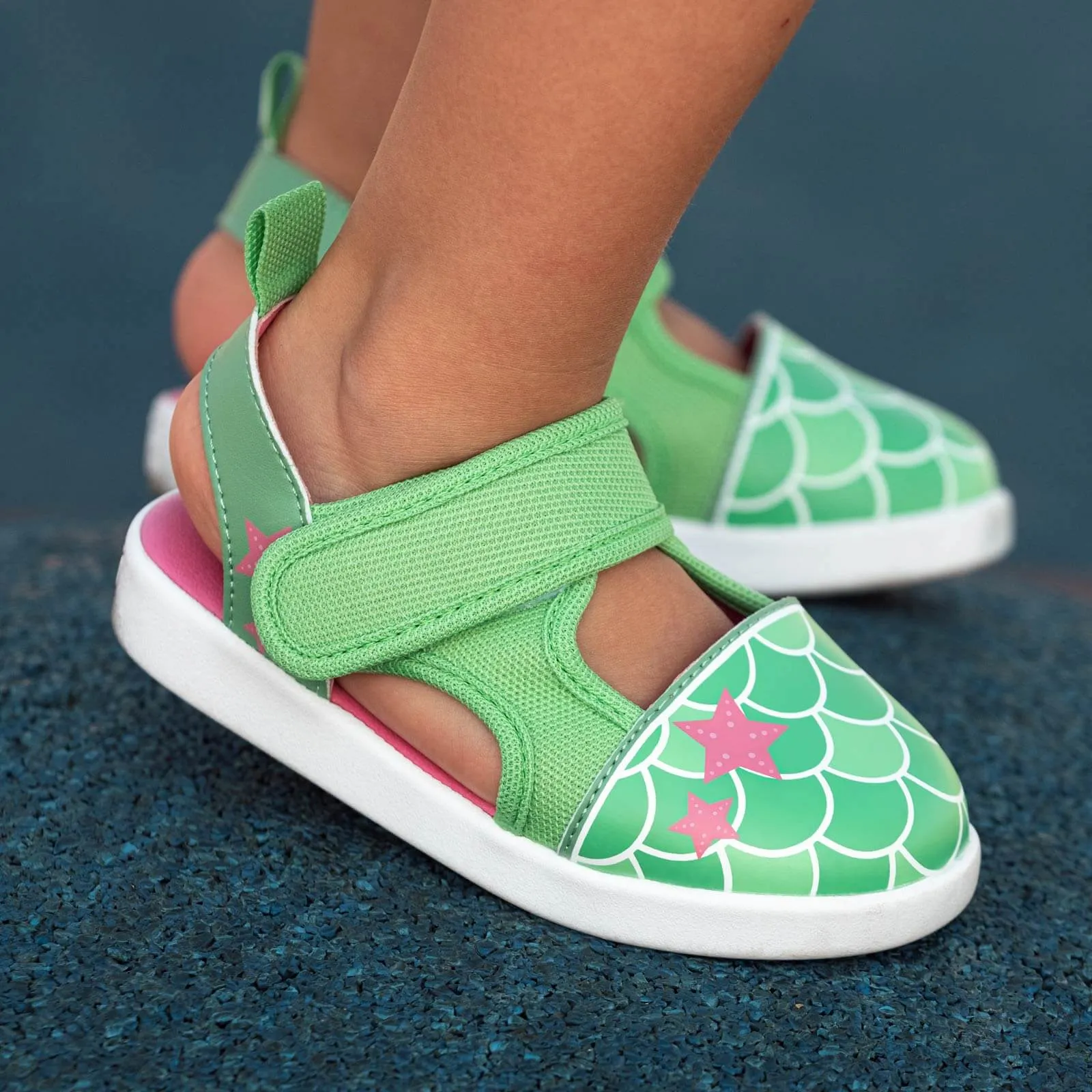 Mermaid Squeaky Toddler Sandals | Green